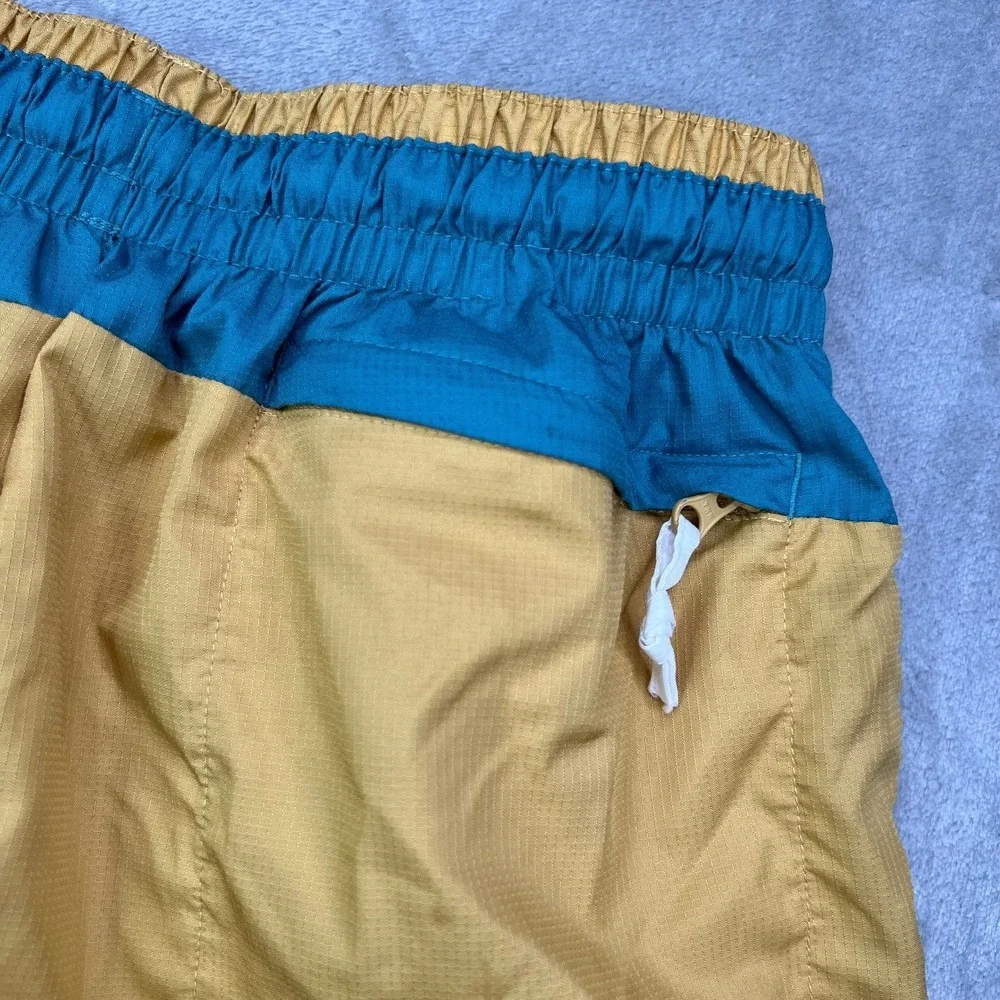 Nike Shorts Men Small Blue Yellow Colorblock DNA Woven Drawstring Crossfit Lined